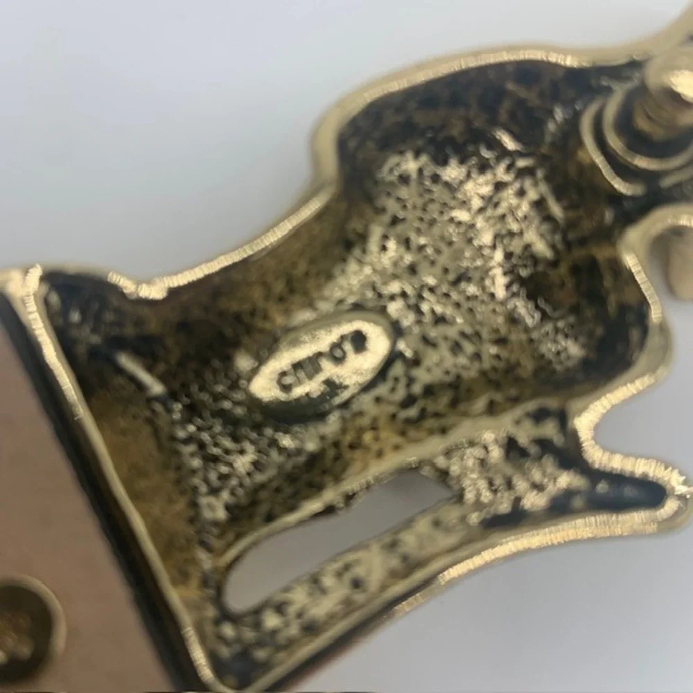 Chico's Gold Leopard Buckle Belt Leather Animal Statement Mob Wife Old Money 47